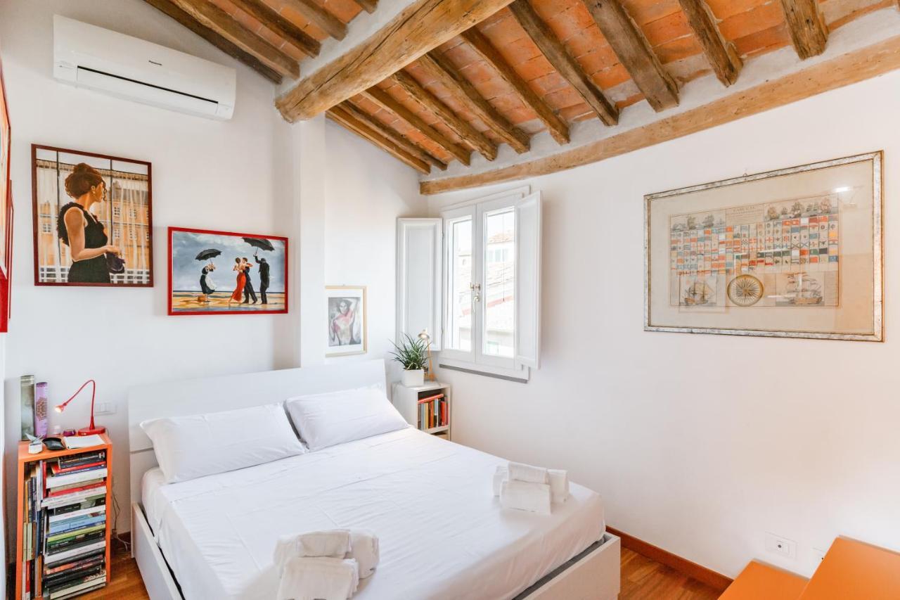 פיזה Piazza Dei Cavalieri Orange Attic Apartment מראה חיצוני תמונה